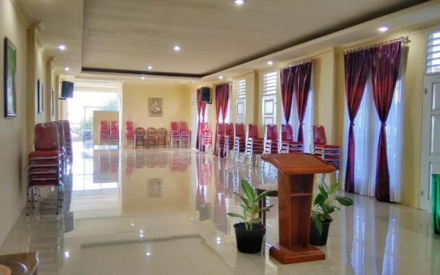 Tulip Inn Tomohon
