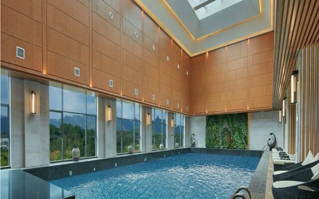 Grand New Century Hotel Zunyi