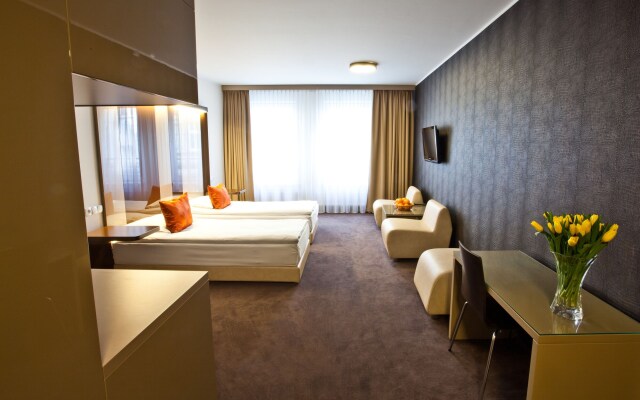 Platinum Apartments Aparthotel