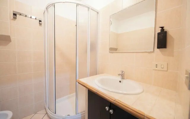 Campo De Fiori Grotto Apartment