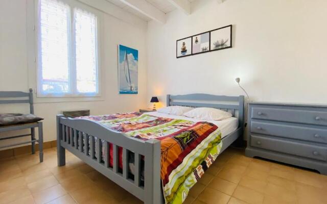 Petite location à 50 m de la plage