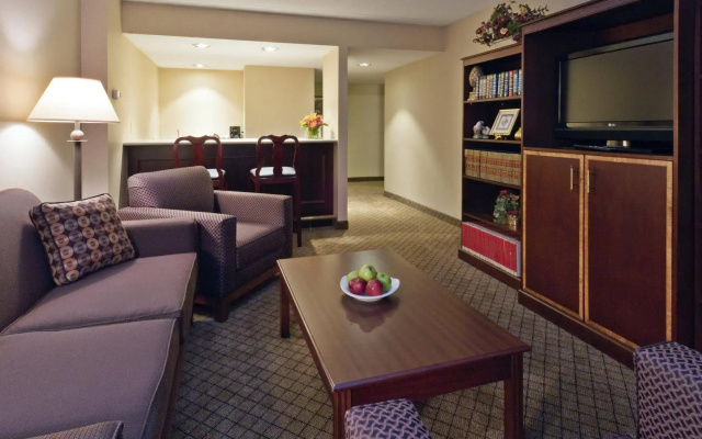 Holiday Inn Hotel & Suites Cincinnati - Eastgate by IHG