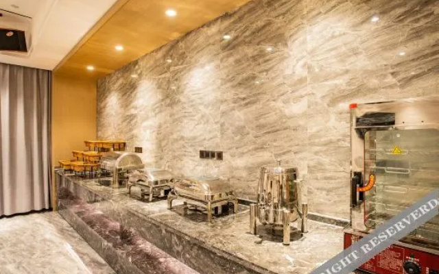 Yizhe International Hotel (Binyang Department Store)