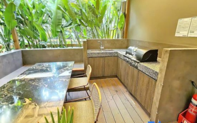 Capital Zenity & D1 Mension Apartment, District 1 by Skyway – Pool – Ho Chi Minh City