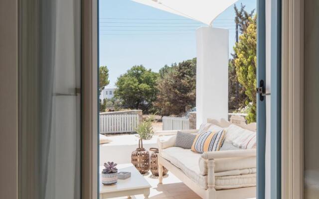 Rosemary Residence in Ampelas. 3 bedroom house