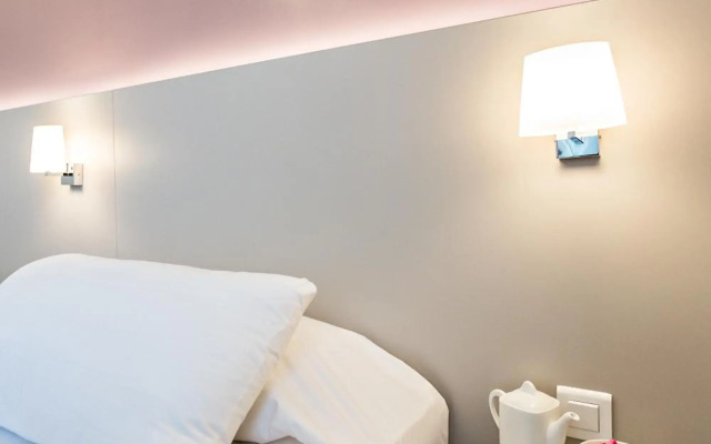 Modern Hotel