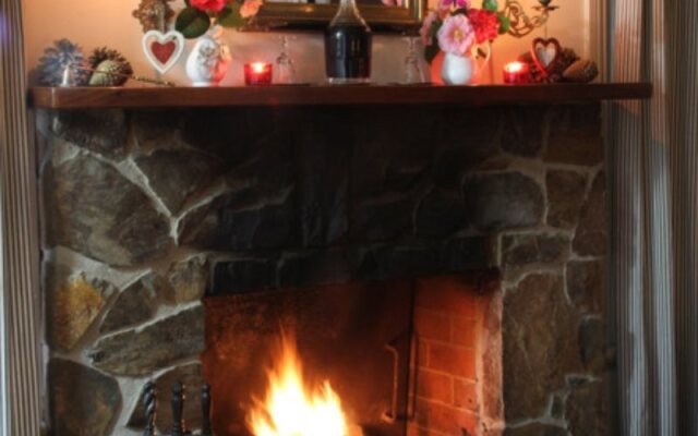 Forest Edge Cottage at Merrow Cottages