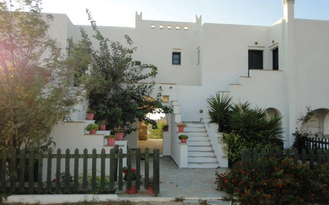 Vavoulas Village
