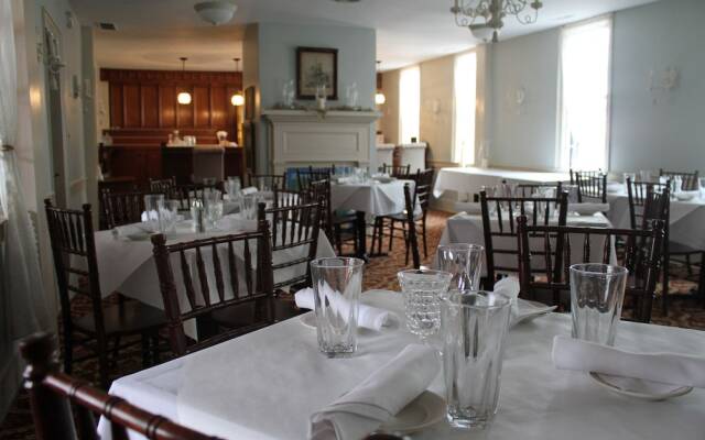The Buxton Inn