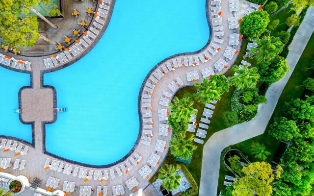 Trendy Lara Hotel