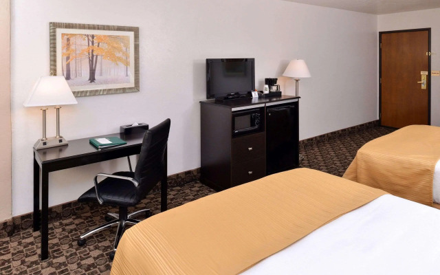 Quality Inn Vernal near Dinosaur National Monument