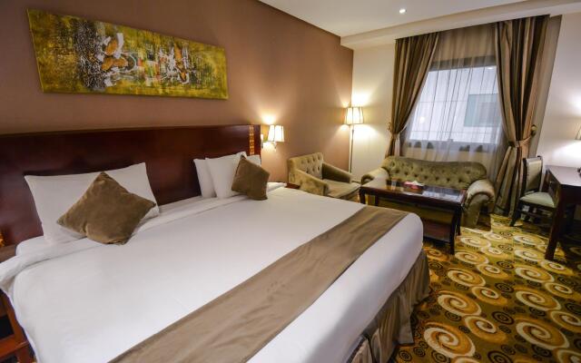 Reef Global Hotel