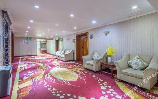 Phoenix Hotel