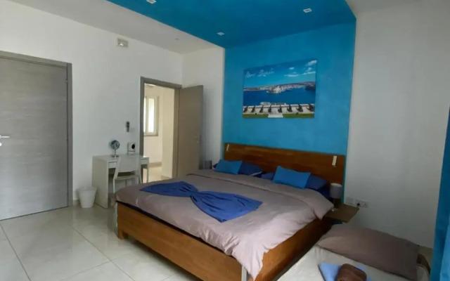 Valletta and Grand Harbour Lookout