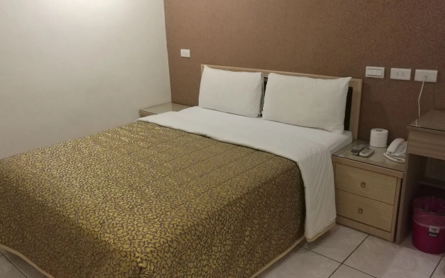 Ti Hwa Hotel
