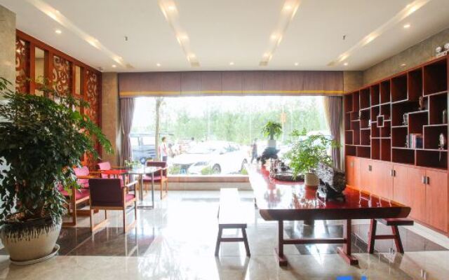 Yuxi Tiancheng Xianhu Hotel