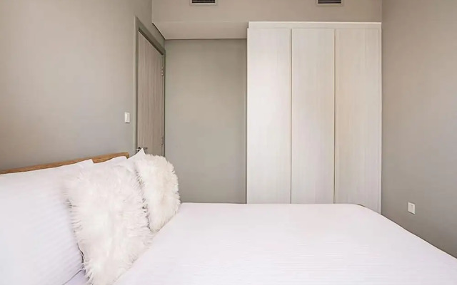 Fascinating 1BR Apt in Zada Tower