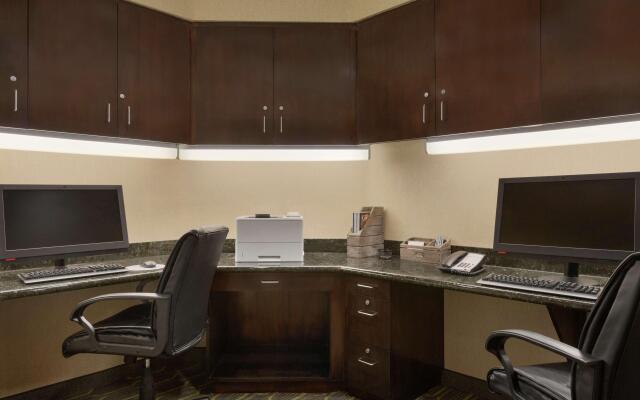 Hampton Inn & Suites Thousand Oaks, CA
