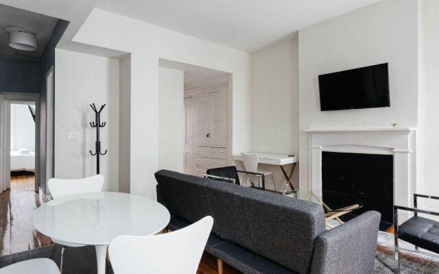West Village 2 BR and Private Roof Deck