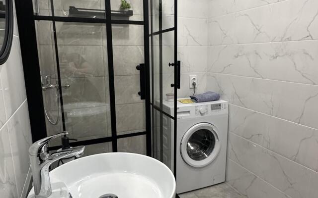 Апартаменты на улице Котанова 1/1