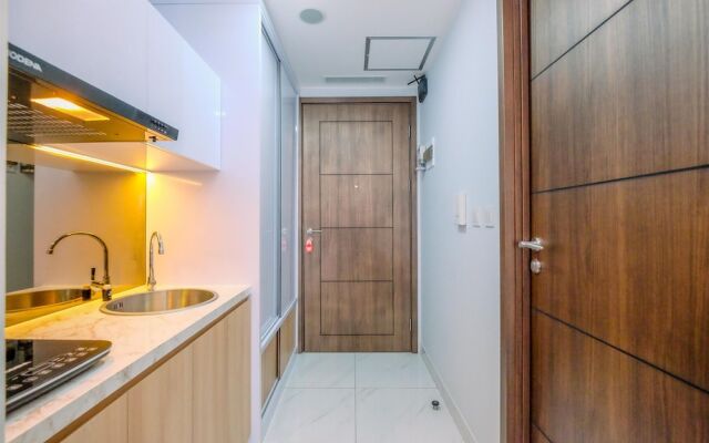 Fancy And Nice Studio At Sakura Garden City Apartment