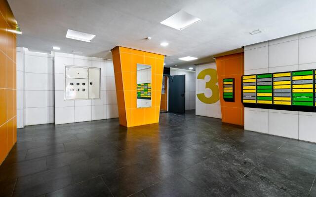 BestFlat24 on Rozhdestvenskaya Street 11