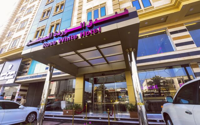 Rose White Hotel