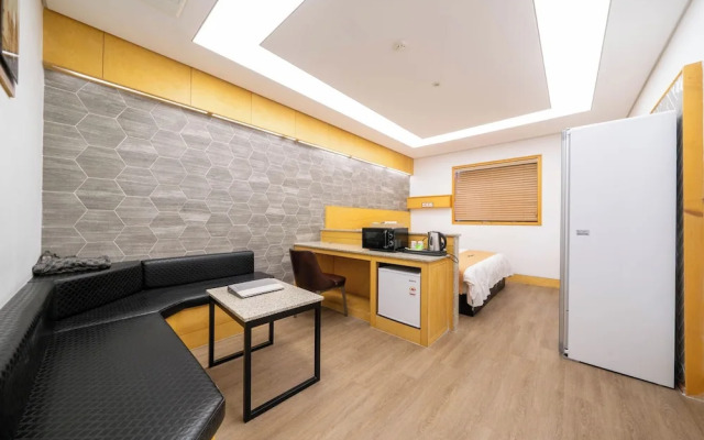 JinCheon Mini Business Hotel