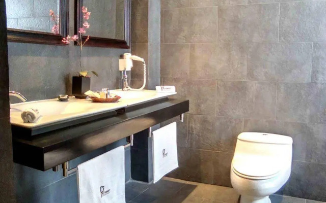 The Panams Hotel Boutique