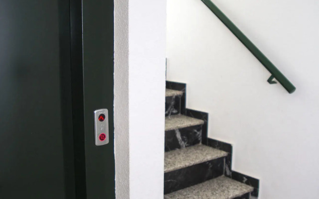 4 Seasons La Rosaleda Apartment