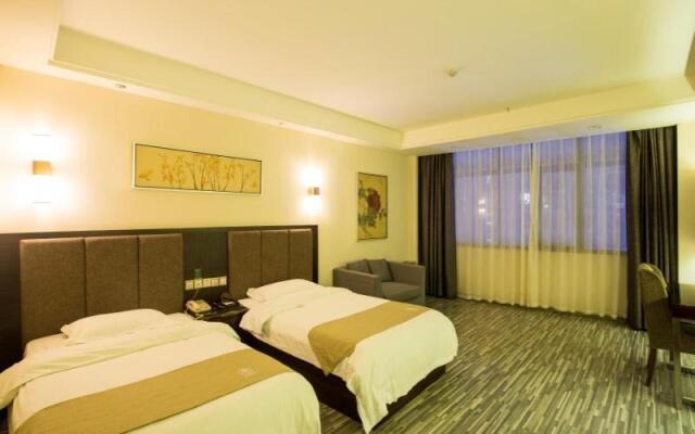 GreenTree Inn Jiangxi Yingtan Jiaotong Road Central Square Business Hotel