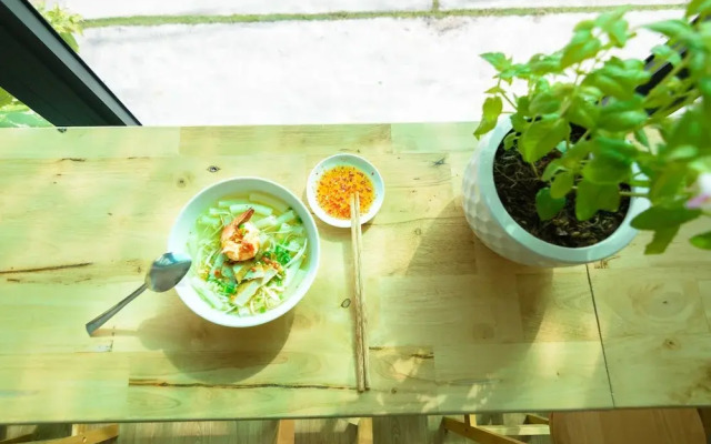 Wanderlust Garden Stay & Cafe