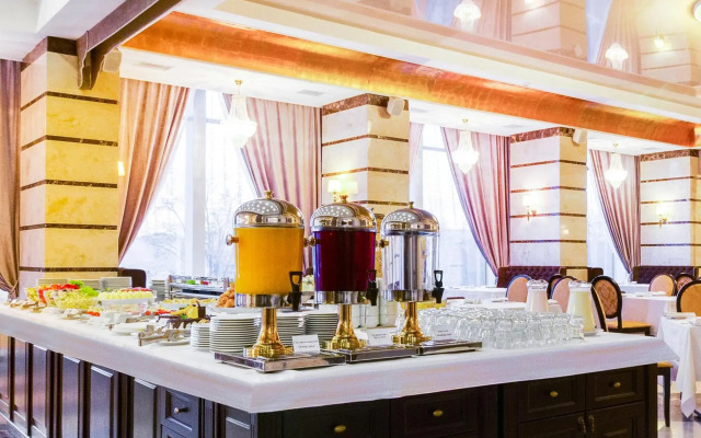 Hotel Ukraine