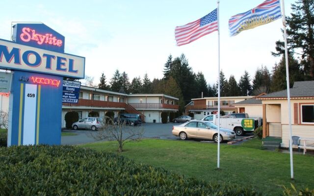 Skylite Motel