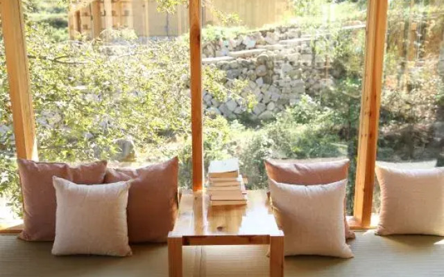 Yungu Shanfang Hostel