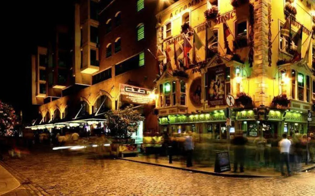 Parliament Hotel Temple Bar (formerly Arlington)