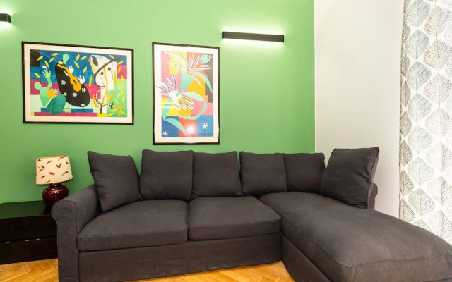 Cit Turin Flat with Panoramic Balcony