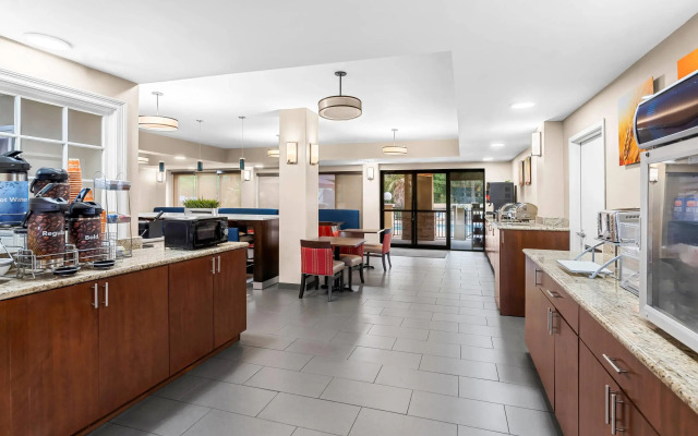 Comfort Suites Daphne - Mobile East Bay