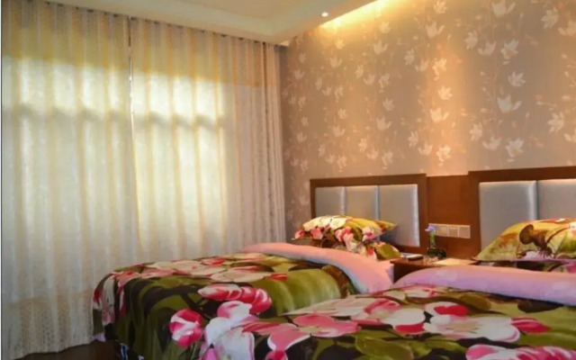 Fengcheng Qiangufengqing Hotel