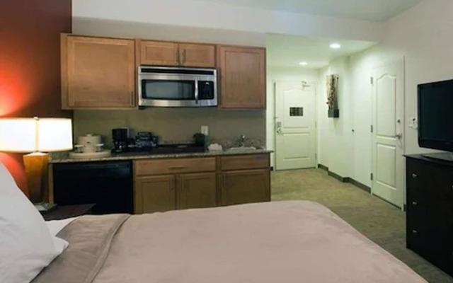 Homewood Suites by Hilton St Louis - Galleria