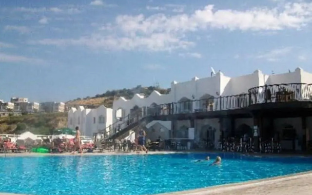 Litera Relax Resort Hotel