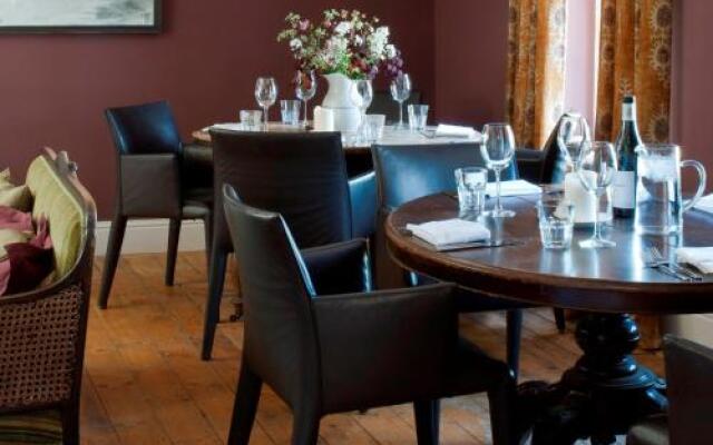 Fritton Arms Collection