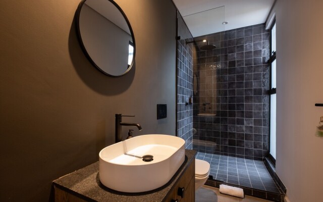 The Woods Luxury Homes - Elaleni Estate