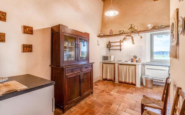 Casolare Clara with a beautiful Bio-Lake