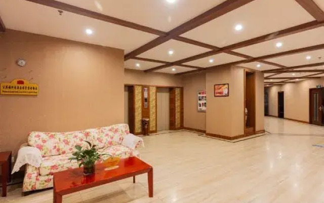 Golden Phoenix Hotel