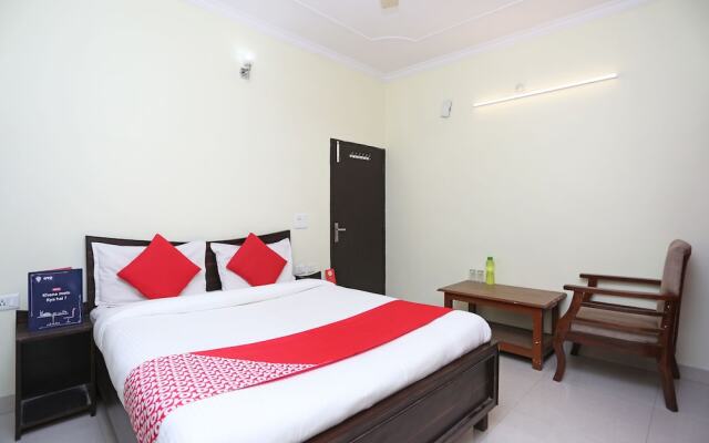 OYO Flagship 10567 Hotel Gandharv