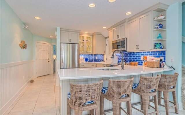 Turtleback Unit #12 - 3Br Villa