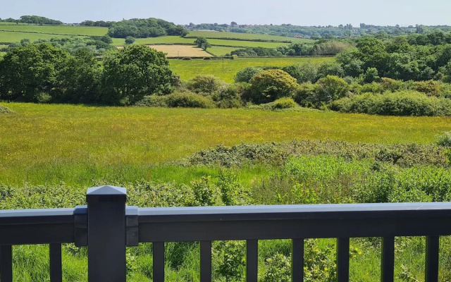 Vendee Lodge
