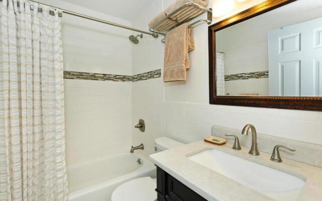 Canal House #706