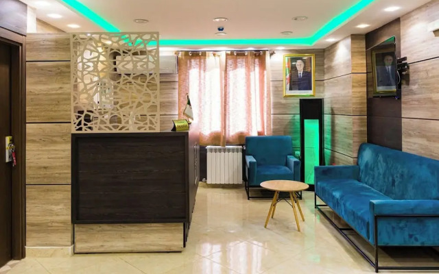 Hnr Hotel